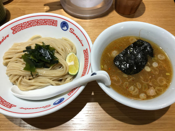 「つけそば　1000円」@ソラノイロ ARTISAN NOODLESの写真