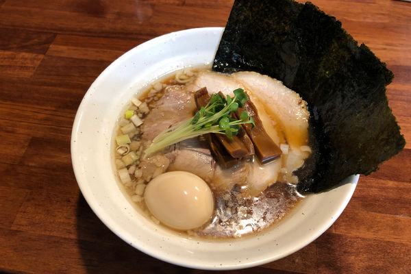 「特製醤油ラーメン990円」@ラーメンつけ麺 奔放の写真