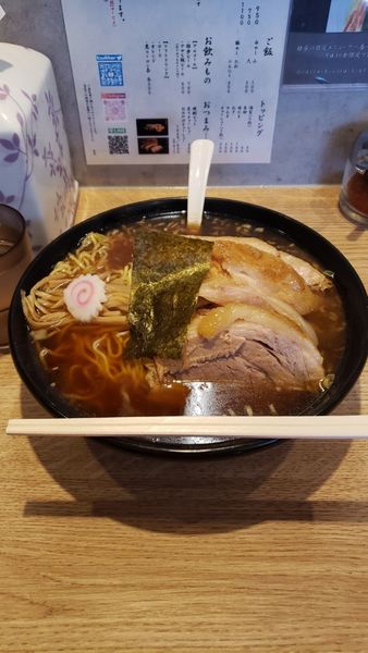 「豚魚介中華そば」@麺や独歩 昭島本店の写真