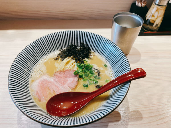 「【朝ラーメン】しおらーめん」@長男、もんたいちおの写真