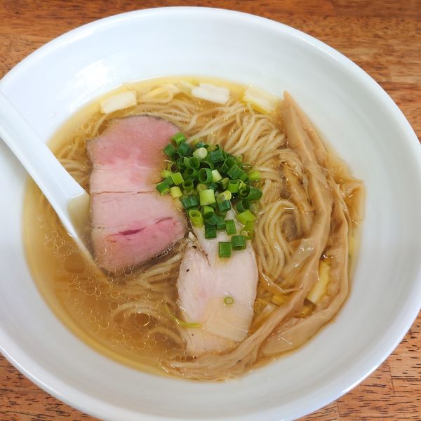 「ちょっと美味しい塩拉麺（並）　810円　※本日の限定」@麺屋 心羽の写真