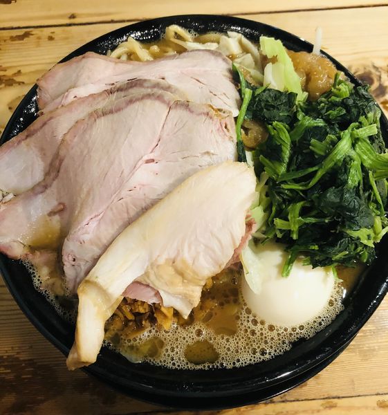 「家系二郎(トッピングあり) 1,210円」@横浜ラーメン とんこつ家 いわき店の写真