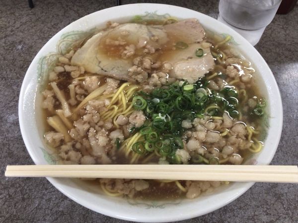 「中華そば大盛背脂多目」@つたふじ 福山支店の写真