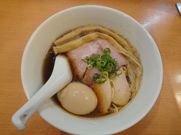 「特製醤油らぁ麺（１０００円）」@らぁ麺 はやし田 池袋店の写真