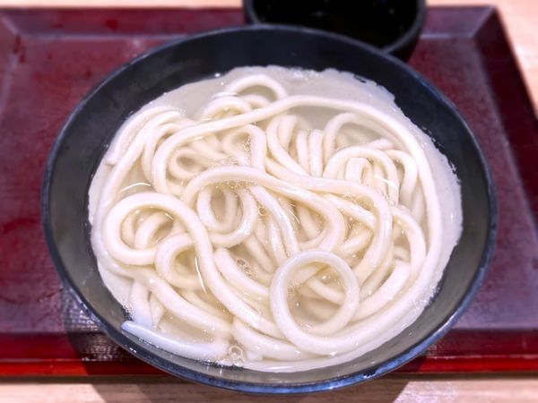 「釜揚げうどん(並)￥290」@丸亀製麺 アトレ秋葉原1の写真