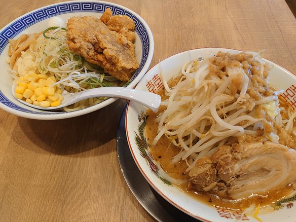 「特製つけ麺(全マシ、1200円)」@びんびん豚 坂戸店の写真