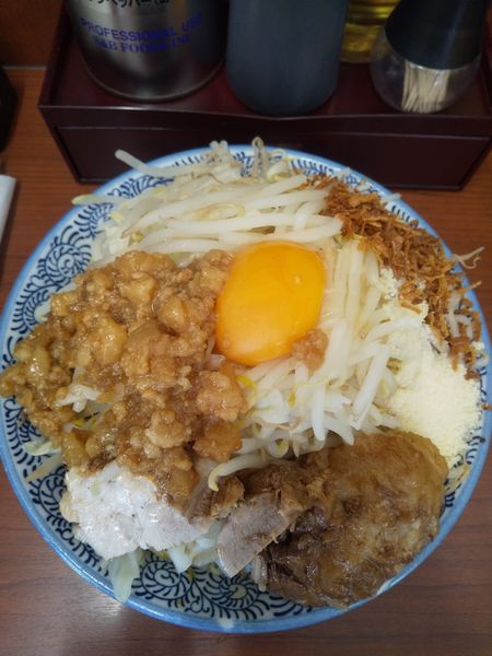 「小マム750円汁なし100円(アブラマシ)」@立川田田の写真