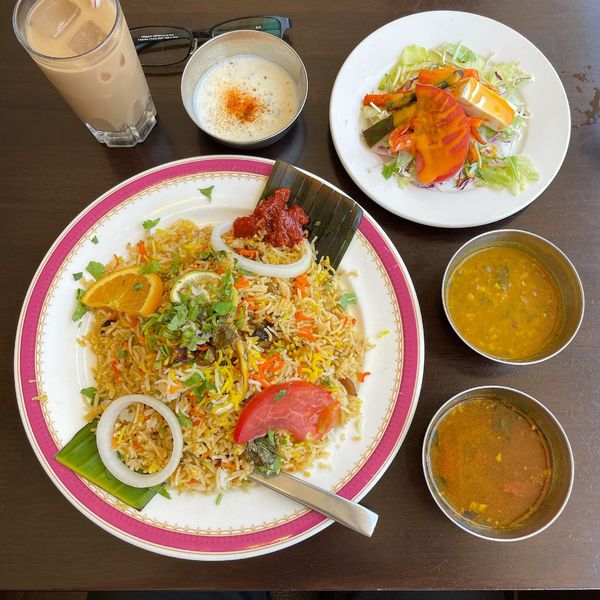「Dumbuk Zafrani Biryani Set」@カーンケバブビリヤニの写真
