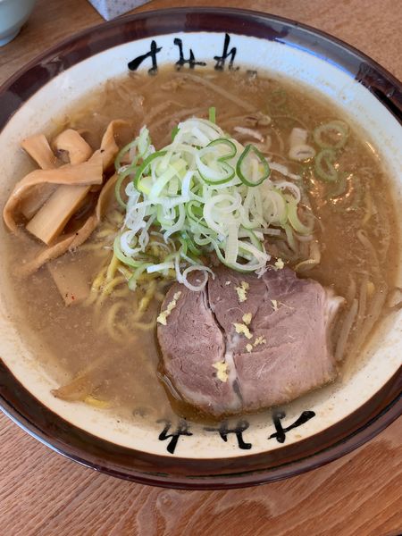 「味噌ラーメン（900円）」@すみれ 札幌中の島本店の写真