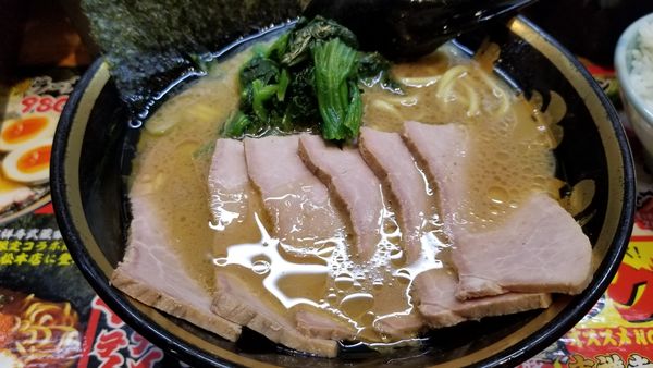 「チャーシュー麺　並　脂多め　麺固　味濃」@吉祥寺 武蔵家 松本店の写真