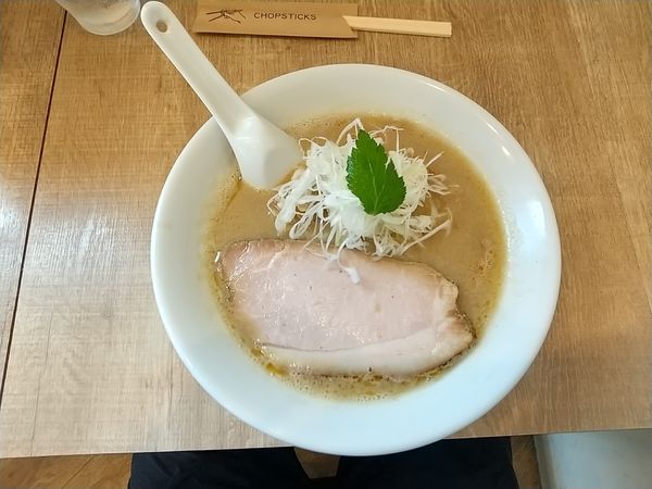 「鶏汐らぁめん 麺八分盛り 780円」@らぁめん蓮華の写真