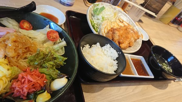 「野菜たっぷり冷やし中華」@埼玉タンメン 山田太郎 所沢本店の写真