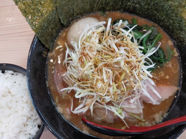 「歩輝勇ラーメン1000円+ライスバー無料」@極濃家系ラーメン 歩輝勇 センター北店の写真