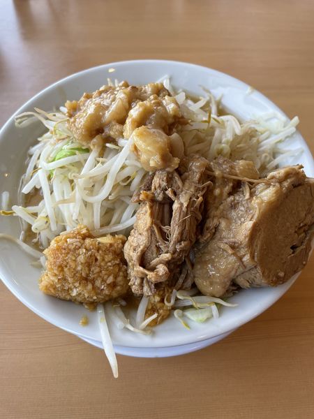 「大ラーメン(400g)、麺カタ、豚ちょい増し、全増し」@らーめん たん二郎の写真