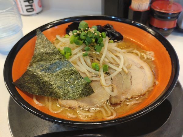 「うまかもん塩とんこつ」@らーめん 大門の写真