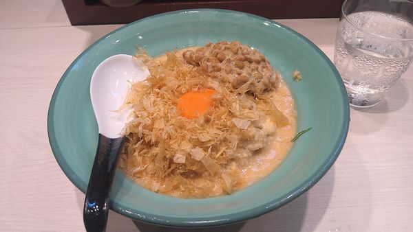 「【夏季限定】鮭節と山の芋の冷しトロロSOBA¥1000+納豆」@柳麺 呉田-goden-の写真