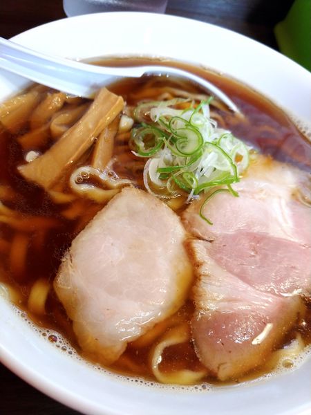 「煮干し正油・手揉み太麺」@ラーメン木曜日の写真
