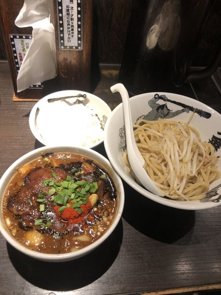 「カラシビつけ麺並(もやし増し)肉増し 半飯」@カラシビ味噌らー麺・つけ麺 神田本店の写真