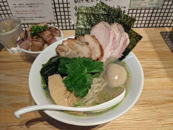 「全部入り貝塩らーめん　1350円」@らーめん 改の写真