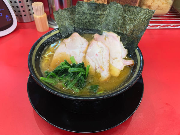 「チャーシュー麺 3枚」@IEKEI_TOKYO 王道家直系の写真