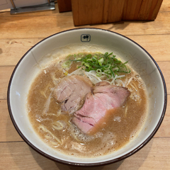 麺や 輝 大阪本店の画像
