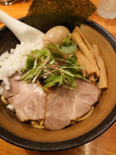 「比内地鶏のあぶらそば　中盛」@瞠 池袋店の写真