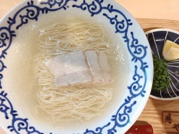 「豚そば」@豚そば 月や 東京の写真