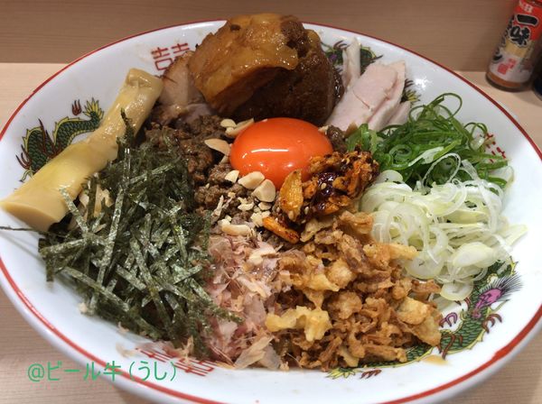 「冷やし坦々まぜそば(1200円)ラフテー１個付き」@手揉み中華そば 中村の写真