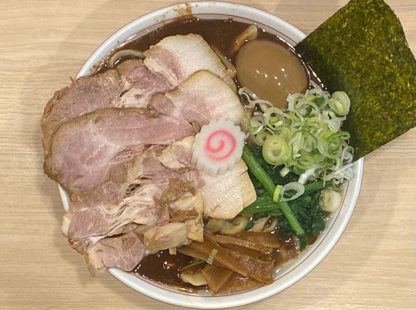 「六等星こってりDX」@麺や 六等星の写真