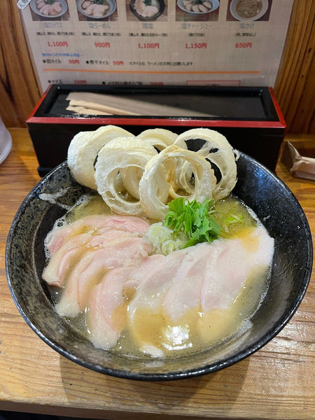 「鶏塩+車麩追加」@らーめん専門 和海の写真