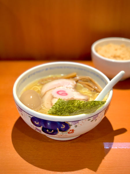 「スペシャルラーメン(塩)」@たけちゃんにぼしらーめん 調布店の写真