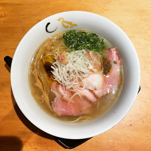 「真鯛と蛤の塩そば」@SOBAHOUSE 金色不如帰 新宿御苑本店の写真