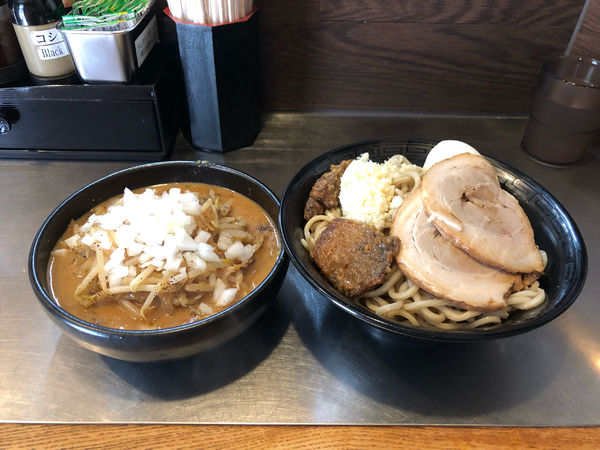 「濃厚味噌つけ麺(大盛)+肉マシ(バラ×1揚げチャー)+ゆで玉子」@波風タテヲの写真