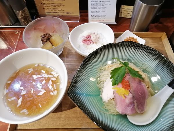 「冷製だし　つけそば　950円　味変とごはん250円」@麺処しろくろの写真