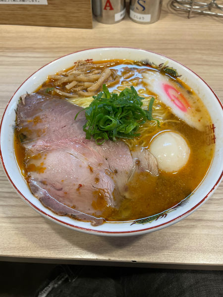 「支那そば塩海老」@くじら食堂bazar 三鷹店の写真