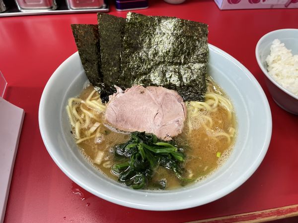 「ラーメン硬め」@家系らーめん 武将家の写真