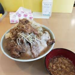 ラーメン　豚1枚追加
