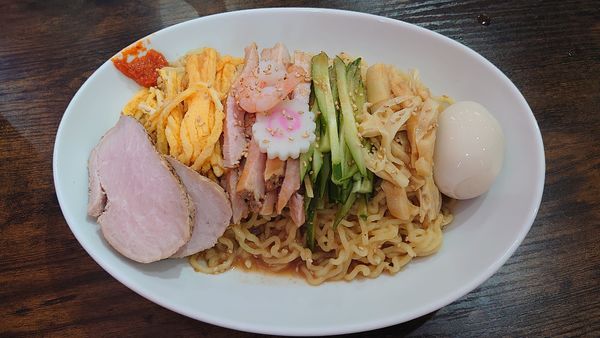 「ごまだれ冷やし中華」@味噌ラーメン 雪ぐにの写真