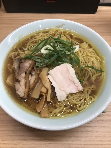「笠岡らーめん、醤油、中盛」@笠岡らーめん TAKETONBOの写真