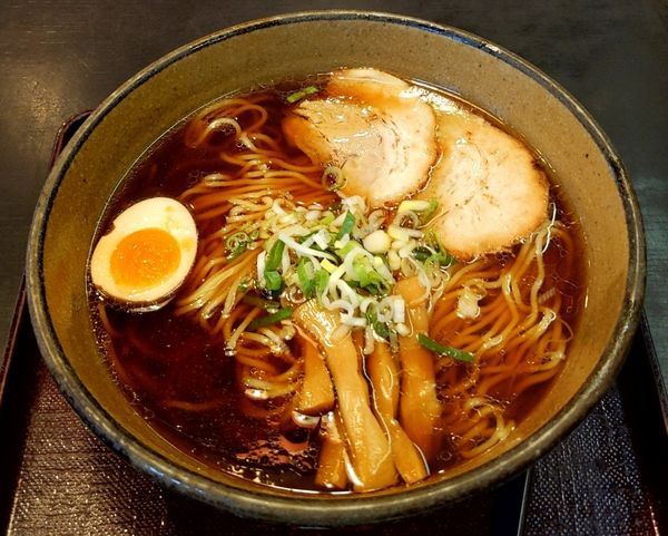 「普通のらーめん」@五味八珍 菊川店の写真