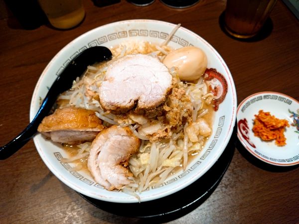 「小ラーメン」@豚山 横浜西口店の写真