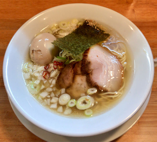 「塩中華そば（850円）」@中華そば 閃の写真