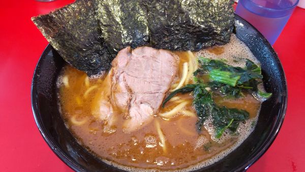 「ラーメン700円」@家系ラーメン 王道 神道家の写真