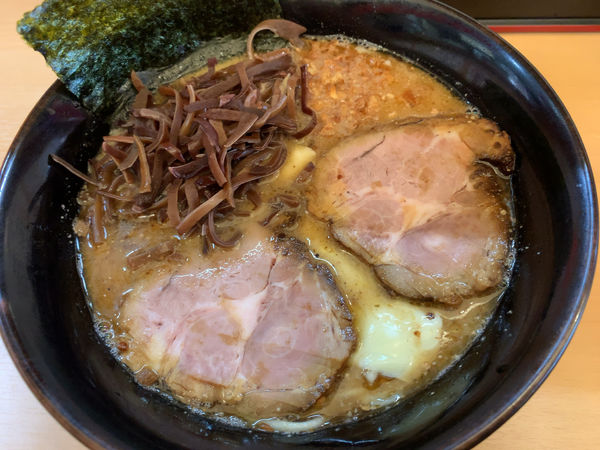 「梅吉らーめん800円」@らーめん梅吉の写真
