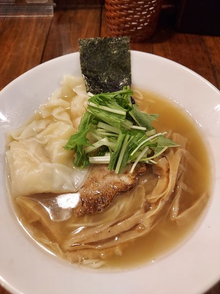 「わんたん塩旨そば＋そぼろご飯」@武麗舞の写真