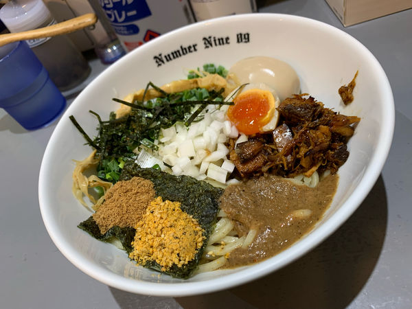 「まぜそば」@麺Dining Number Nine 09の写真