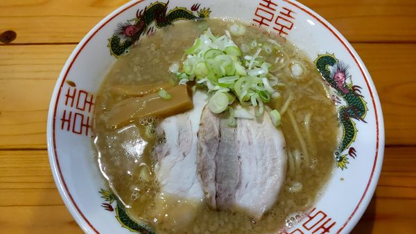 「背油とんこつラーメン」@活龍大衆麺処 真壁屋の写真
