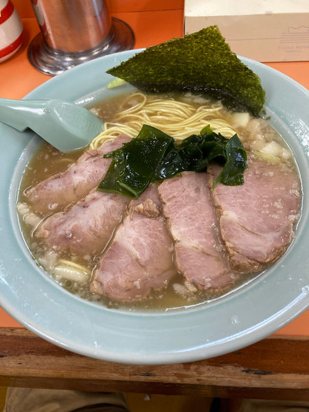 「チャーシューメン金曜サービス650円」@ラーメンショップ 成瀬が丘店の写真
