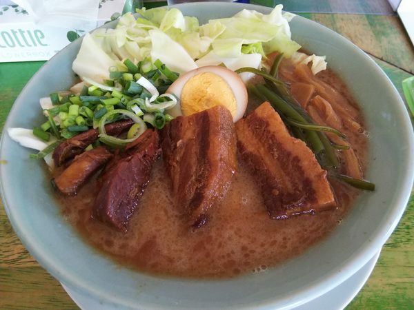 「角煮ラーメン」@熊本ラーメン 桃太郎の写真