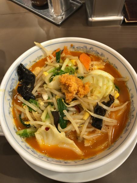 「毎日野菜辛タンメン　690円 ※ハーフ」@たんめん専門店 百菜の写真